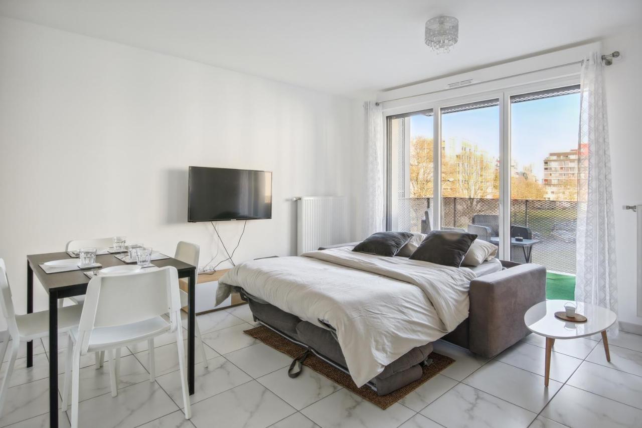 Appartement Chic Apart With Balcony Near Paris à Ivry-sur-Seine Extérieur photo