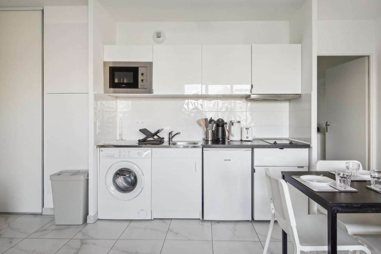 Appartement Chic Apart With Balcony Near Paris à Ivry-sur-Seine Extérieur photo