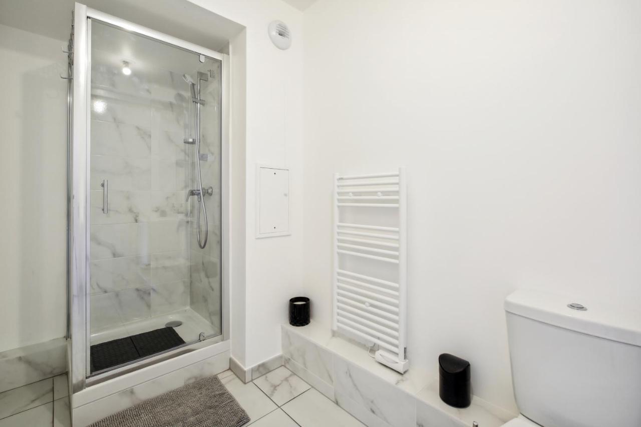 Appartement Chic Apart With Balcony Near Paris à Ivry-sur-Seine Extérieur photo